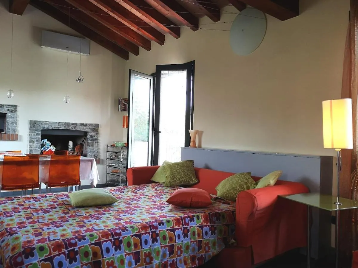 Villa Caise Castelnuovo Magra 0*,  Italien